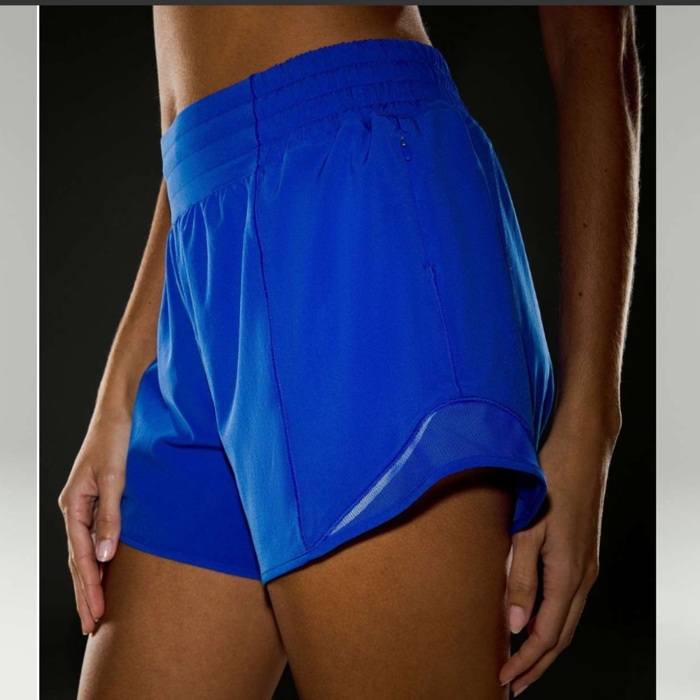 Lululemon Hotty Hot High-Rise Lined Short 4"
Blazer Blue - Picture 2 of 6
